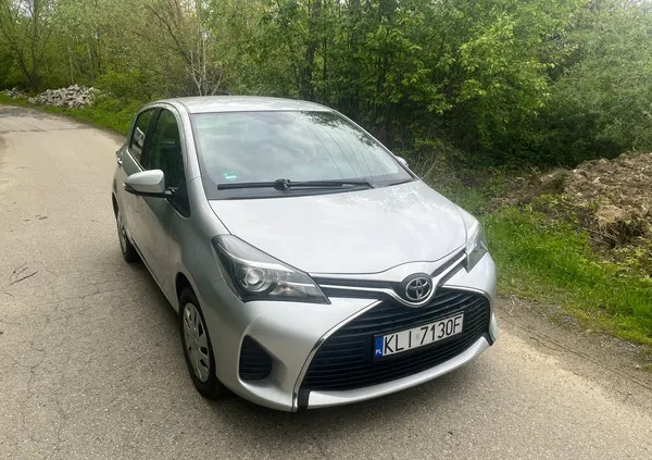 toyota yaris Toyota Yaris cena 39900 przebieg: 89000, rok produkcji 2016 z Limanowa